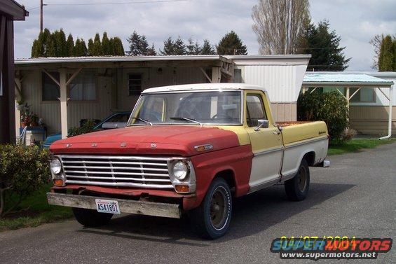 100_0153.jpg heres the truck before we picked it up (check out the classy wood bumper)