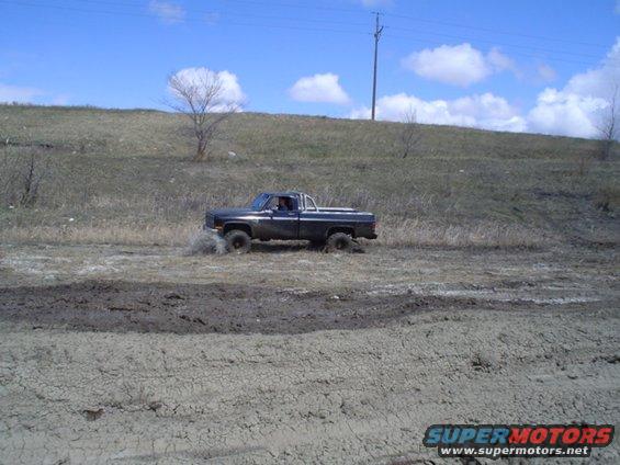 C10 35s and a 4" lift