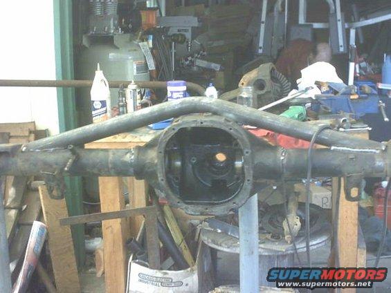 may01800.jpg 2 inch DOM, .120 steel Truss
Tube to Tube