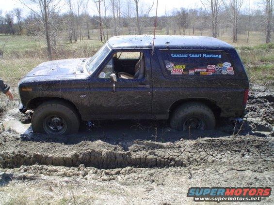 picture-055.jpg In fact I could still move backwards... barely I just called for the rope so I wouldnt get buryed or spray to much water on my engine.