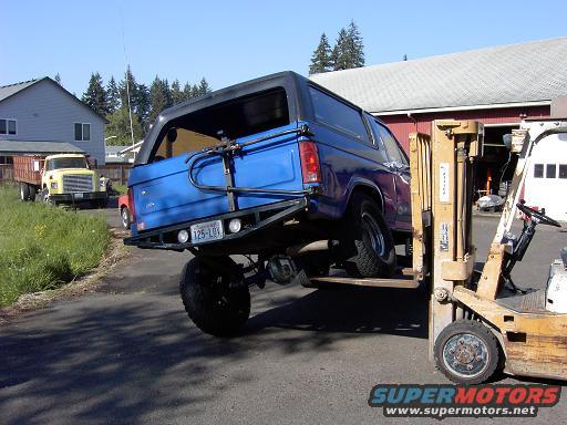 flex3.jpg rear tire was 31" off the ground