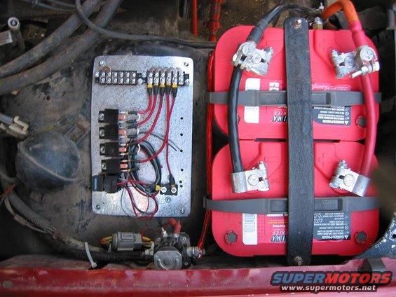 together.jpg Dual battery with everything cleaned up and relay panel installed.