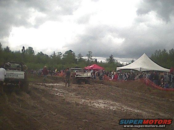 mb8.jpg a 13 year old kid in a F-250 with a 300 six make a full pass. talk about a crowd gone wild. the kid did great !!!!