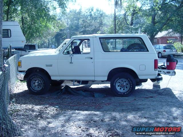 1989 Ford Bronco “Rock Crusher”