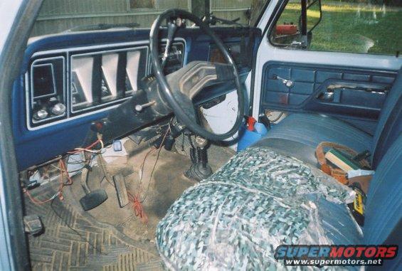 I'll be damn, you can see the seats.