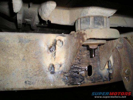 2nd-to-last-body-mount-installed.jpg 
