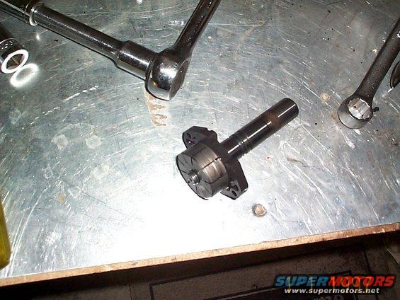 dcp01252.jpg Here's the shaft assembly completely removed.