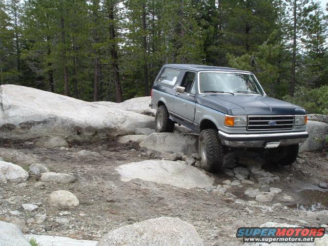 rubicon-066.jpg while the TTB didn't flex amazing, it still got me thru everything. which is pretty damn good.