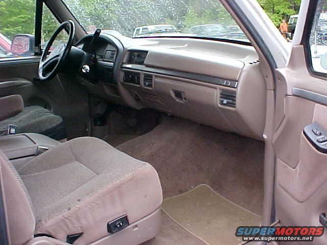 mvc016s.jpg 