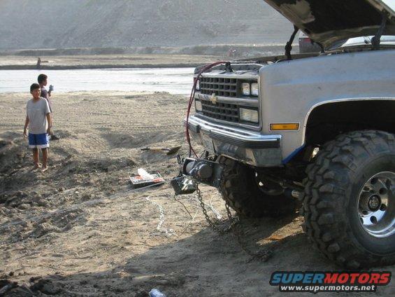 1101013_img.jpg Ghetto winch mount set up