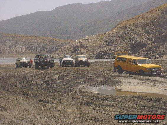 dsc00015.jpg A pic of the group as I left early