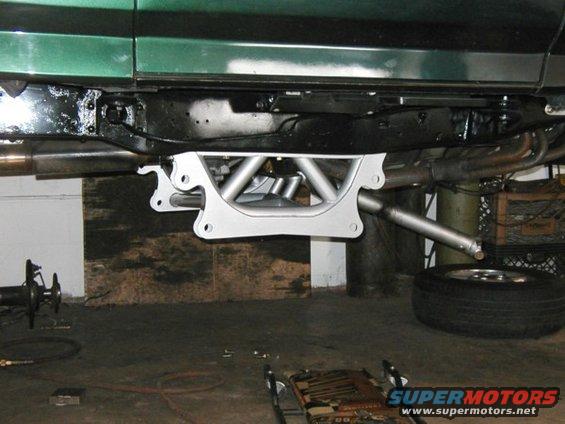 newsus06.jpg Powdercoated and installed 