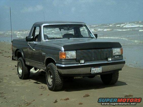 1989 Ford Bronco photo