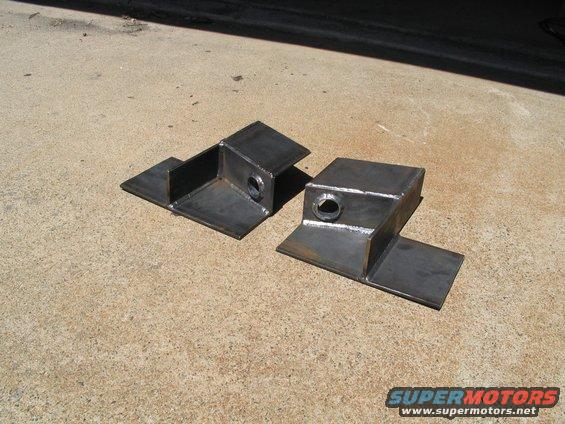 mike-002.jpg Radius arm brackets