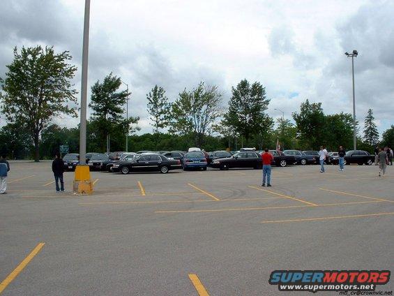 Black 2000 Ford Crown Victoria in a parking lot