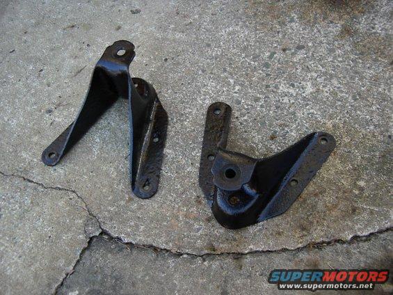 F250 hangers for the rear, got these from Zach