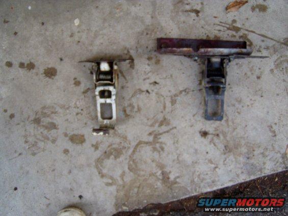 eb-hood-latches-p1010014.jpg 