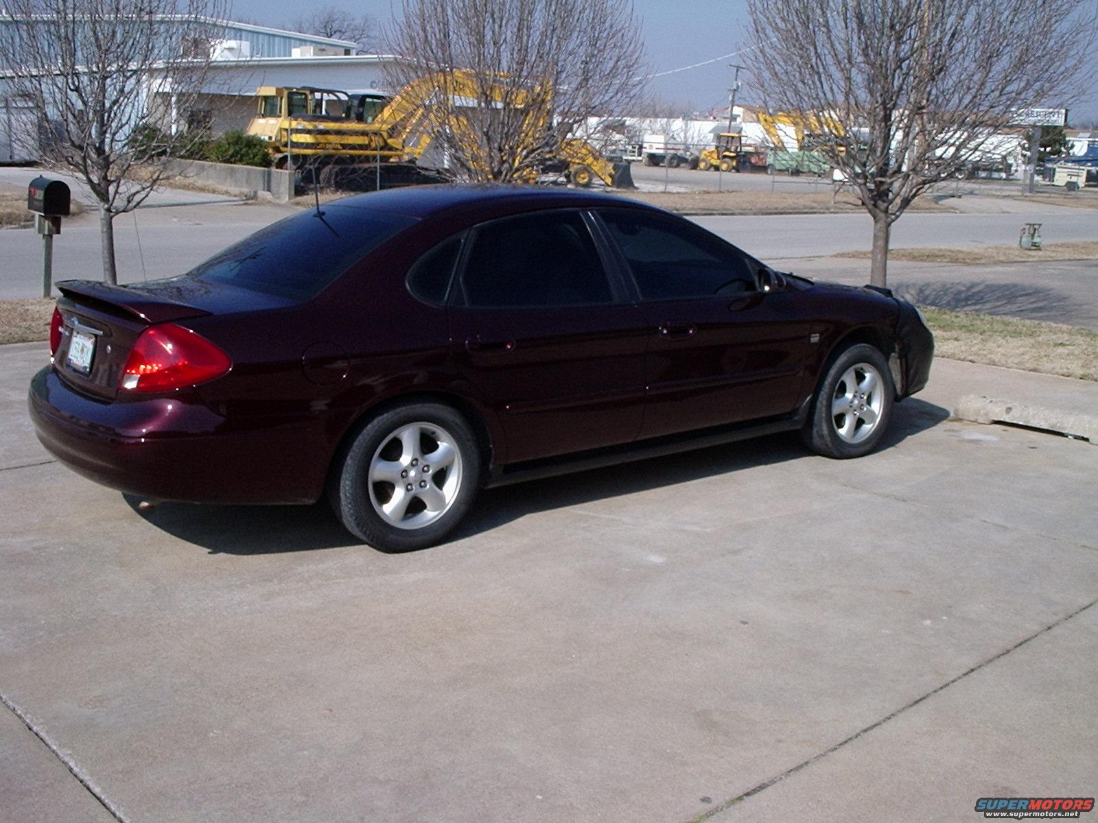 2000 Ford Taurus