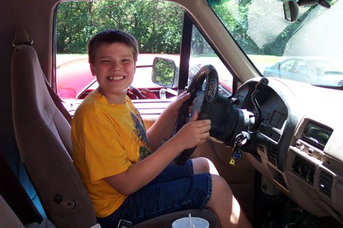 33mt018.jpg little brother(13) getting to take it for a test run