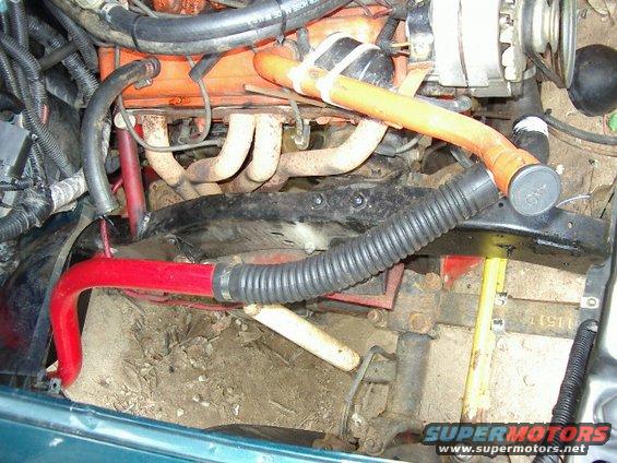 Passenger side engine compartment