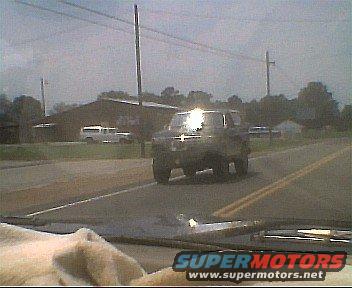 bronco37.jpg Passed this one on the way home. It had atleast 37's