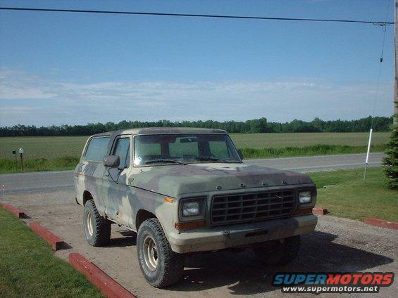 Camouflage 1979 Ford Bronco front 3/4 view