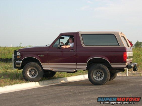 bronco1.jpg Me and my truck