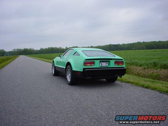 dsc00006.jpg 1975 BRICKLIN SV-1
351W Ford
Acrylic Body
Gull Wing
Built in Canada