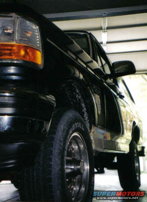 1stpic.jpg when i first got her with 29 in tires