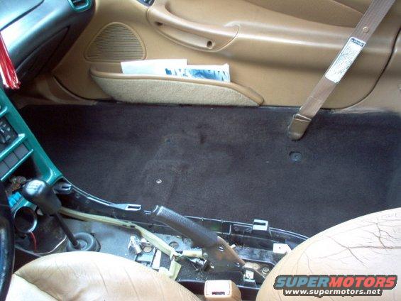 sorry-ladies-theres-no-room.jpg gutted interior with recently dyed carpet.