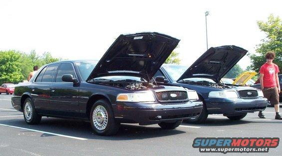 crownvic-man-ls.jpg No, thats not me walking by the Vics. 