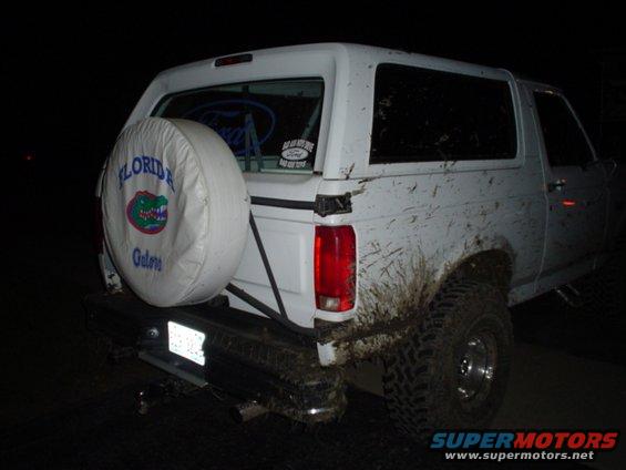White 1993 Ford Bronco rear view with Florida Gators spare tire cover