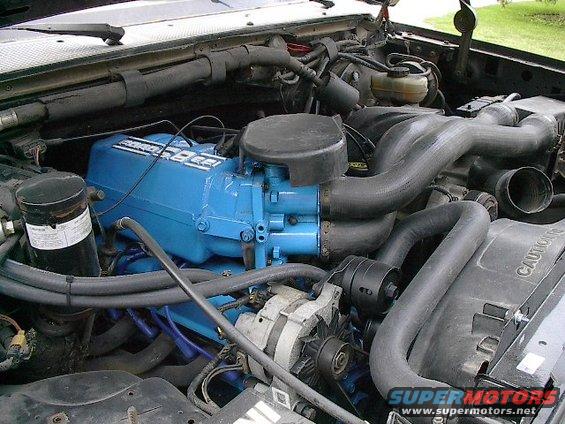 im001302.jpg engine done and installed