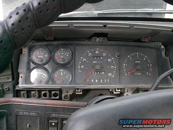 im001306.jpg my custom gauge installation