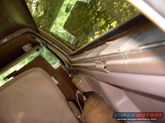 img_0093.jpg Now all you need is one of your bruiser brothers or buddies to help you lift the sucker off. Up until now, greased, this has taken 7 minutes so far.  Always sit the top on two slats of wood to protect it from warpage.