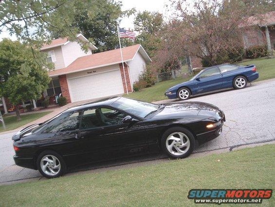 blackpgt_2pgts.jpg Black 95 in front, blue 94 in back