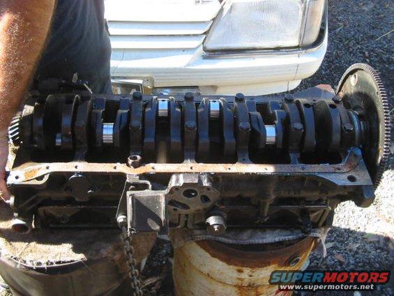 The main bearing caps are torqued up.
