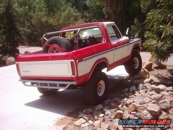 picture-155.jpg Drove up on a rock to see how it works.  Only one bolt in the spring so couldn't go too extreme