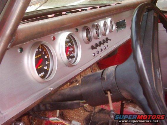 picture-017.jpg Autometer Procomp guages