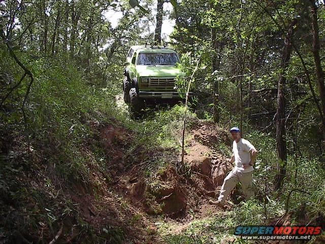 murray--aug-04-002.jpg This is the 3 foot sand lip that I had to get winched back over.
