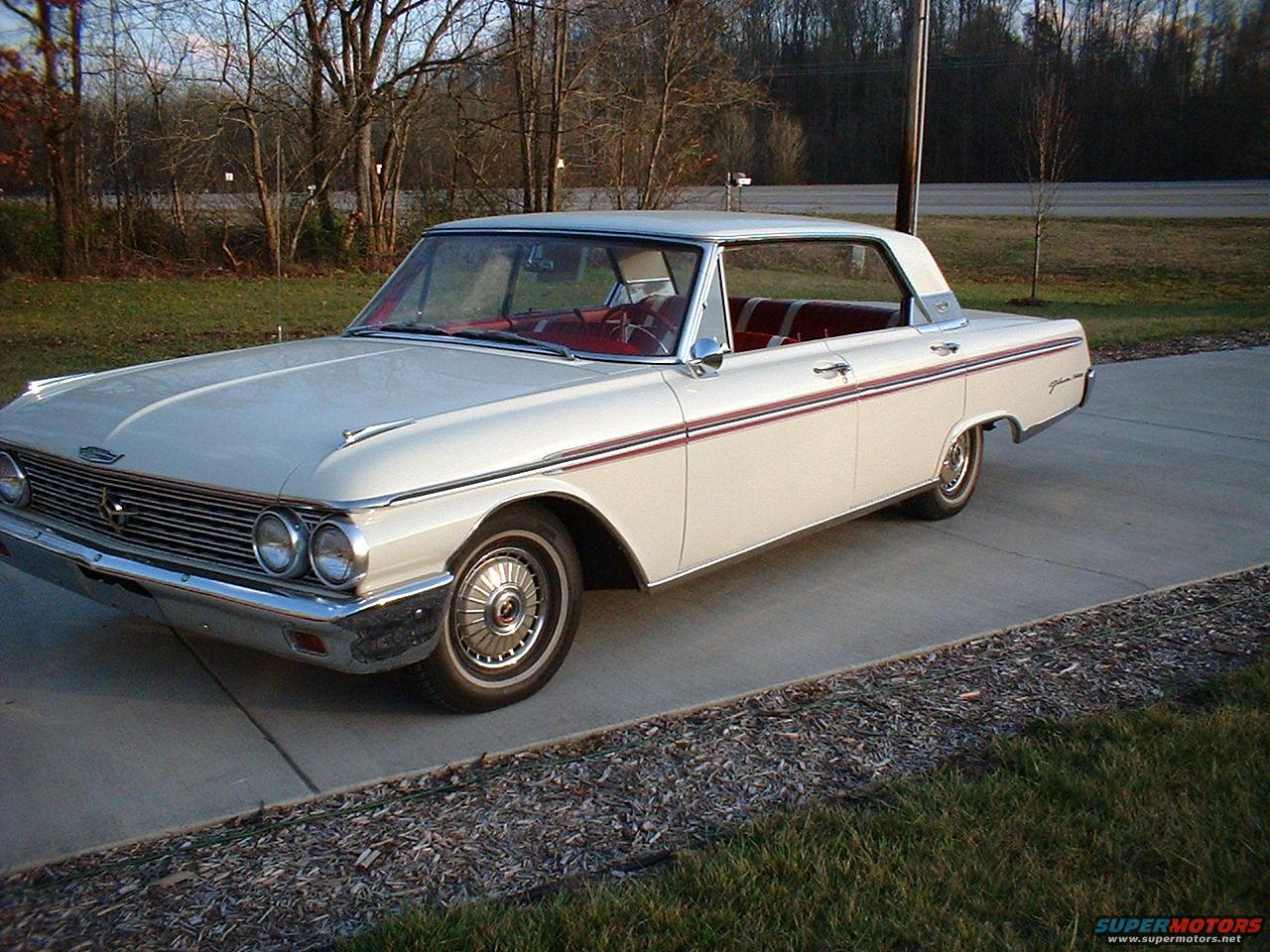 1962 Ford Galaxie photo