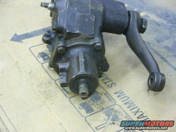 Steering gear box with Ford logo on arm