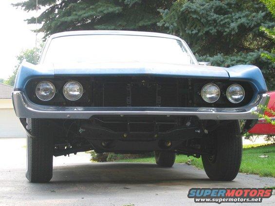 outside-3.jpg It does look kinda mean from this angle. The 460 should squat her down a bit.