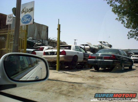 picture-003p.jpg 04-Sep-04 Junkyard Trip 2