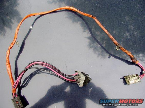 I'm looking for a preferably mint condition 1986 power door lock harness, which completely unplugs, no cutting required.  Will pay a portion of top dollar for one in good condition (driver's side).
