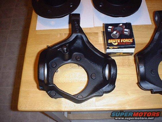 Knuckles Painted