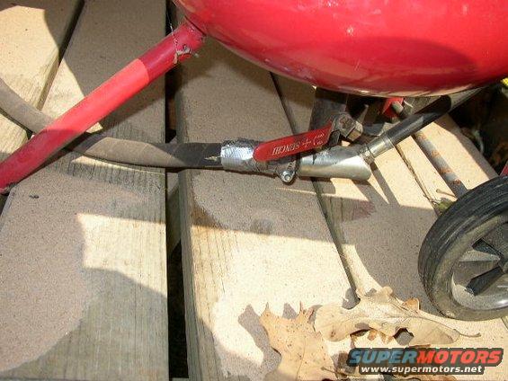 sandblasting-engine-bay-003.jpg 