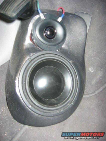 img_1759.jpg drivers side kick