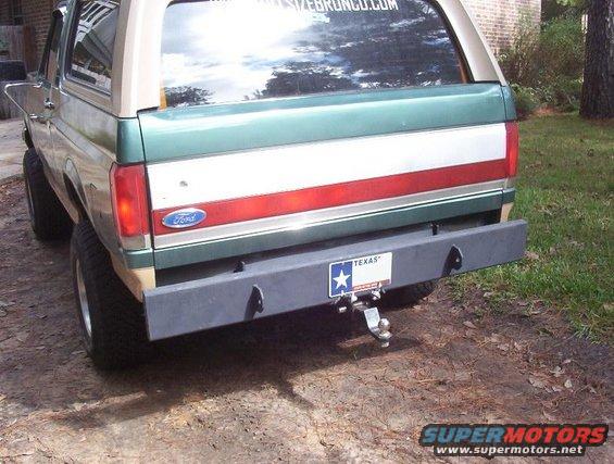 1989 Ford Bronco rear bumper with Texas license plate and trailer hitch