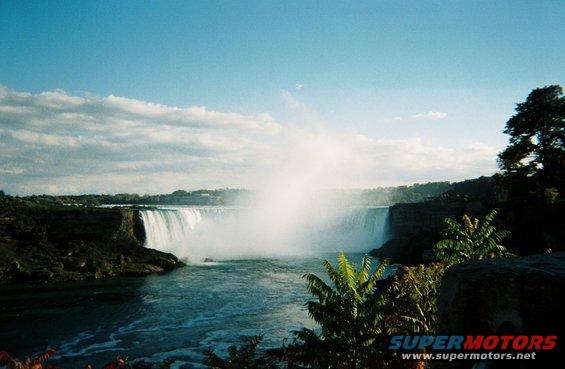 horseshoe-falls.jpg Horseshoe falls